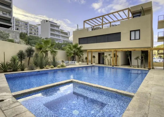 3br Partial Sea View Shared Pool And Jacuzzi *