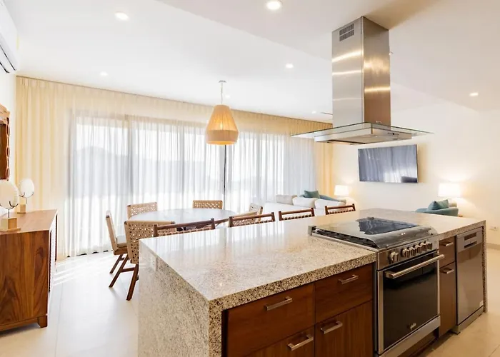 3br Partial Sea View Shared Pool And Jacuzzi Cabo San Lucas